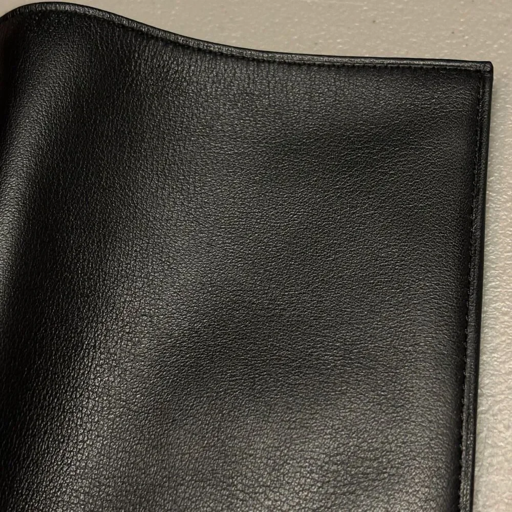 TUMI Global Leather Pocket Wallet with Original Box